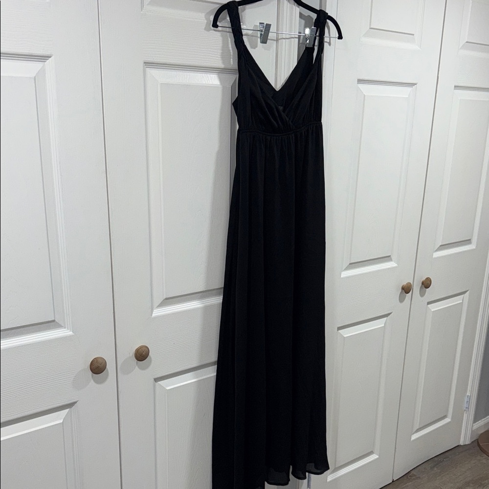 H&M Black Sleeveless Maxi Dress